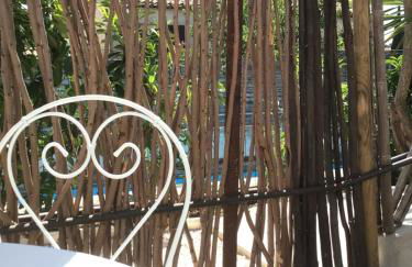 Villa Azur - 2 pièces rez-de-jardin dans une maison avec piscine - Foto 5