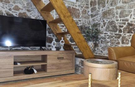 MENELAUS Stone House - Foto 14