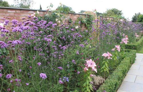 Boutique double room with countryside views - Photo 12