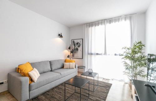 The Orbit Apartments - Photo 5