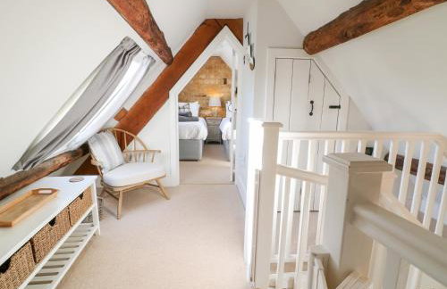 The Tap Room - Photo 11