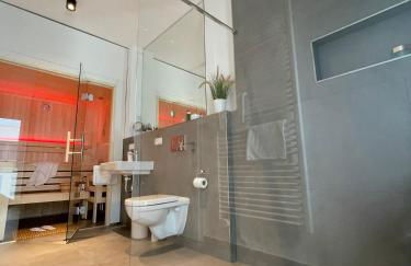 Luxus-Ferienhaus mit Saunen und großem Garten - Foto 24