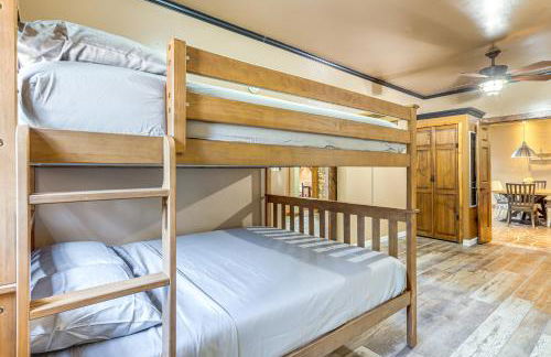 Italian-Styled Home with Lake Views and Private Pool - Photo 22