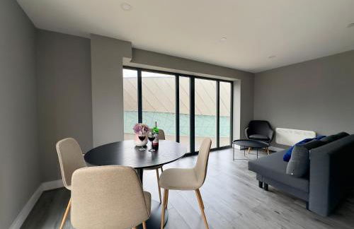 Monarchs Quay Arena Apartments by Happy Days - Foto 74