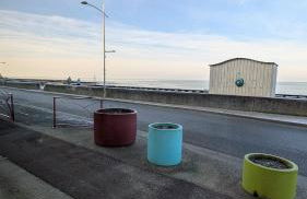 Beautiful beachfront apartment, 180d sea and cliff view - Foto 34