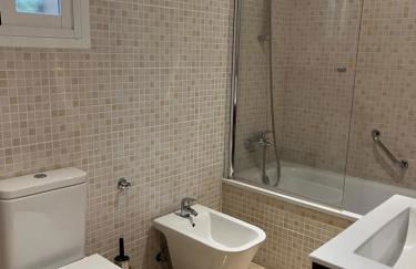 Fantástico Apartamento con vistas al mar zona Club la Costa Castillo Fuengirola - Photo 32