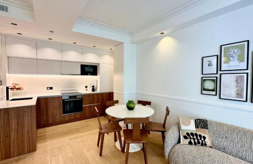 OPERA PROMENADE 4 Renovated 3 Bedrooms Balcony Sea View AC - Foto 11