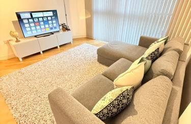 Modern 1-Bed Altolusso Flat - FREE Secure Parking - Cardiff City Centre - Foto 16