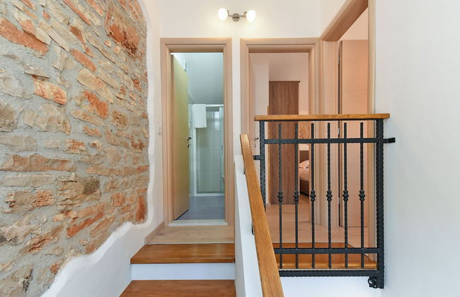 House 1735 - Photo 22