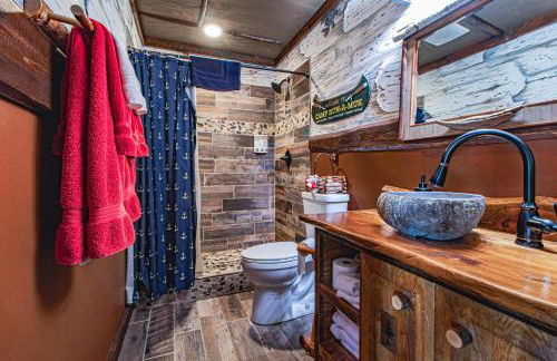 Spacious Leech Lake Home on 2 Private Acres, 200' of lake shore 15 Minutes to Walker with boat lift, dock, swimming, fire pit - Foto 64