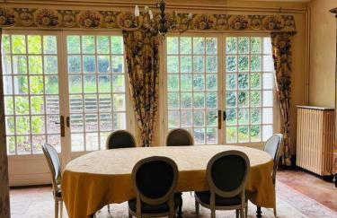 Demeure 13 personnes au Centre ville de Ruffec - Foto 2