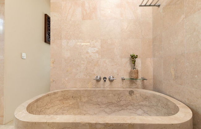 Water-front Paradise Pool - BBQ - Balcony Dining - Foto 31