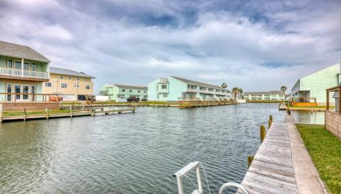 The Salty Aloha by Miss Kitty’s - Foto 3