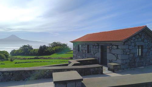 Laura's Cottage AL - Photo 1