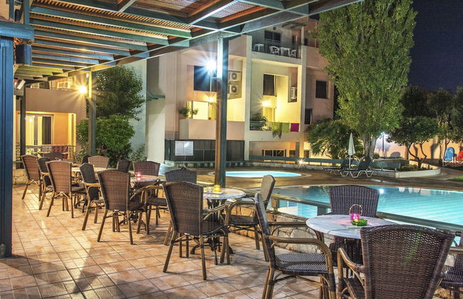 Lotus Hotel Apartments - Photo 52