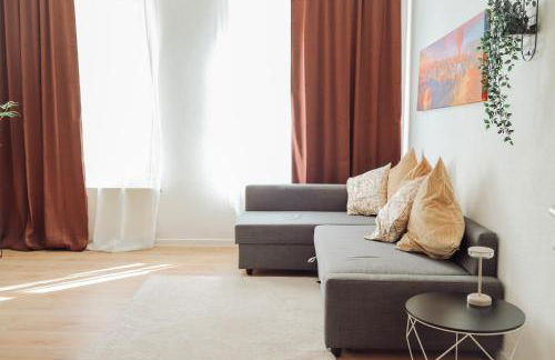 Zentrum, 2R, eigene Terrasse, WiFi, 4P, modern, ruhig - Foto 3