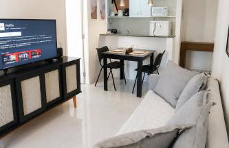 Hospede-se perto da praia com conveniência - Foto 12