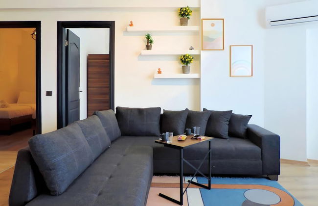 Chic Flat 10 min to Lara Beach in Antalya - Photo 1