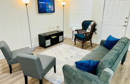 Apt 2 Bedrooms 2 Full Baths FREE Parking & FREE Laundry in Unit - Foto 6