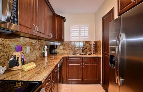 Mont Martre Condo 216 Beachfront 2 bedroom 2 bath at Mont Martre Condos 23117 - Foto 24