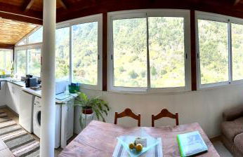 Green Valley Cruzinhas House with Fireplace & BBQ - Foto 50
