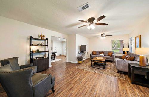 Peaceful Abode in Convenient Baytown Location - Foto 10