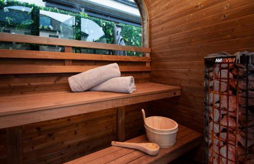 Hoggs Wellness Retreat Sauna & Jacuzzi - Foto 21