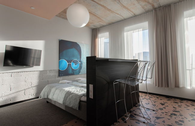 Resume Apartments - Photo 73