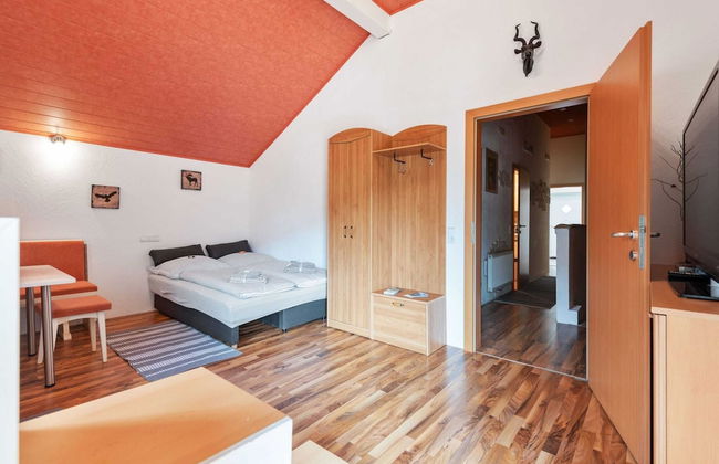 Impressive Holiday Home in Pinsdorf With Pool - Foto 10