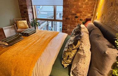 #12 Stylish Canalside Loft with Parking - Foto 10