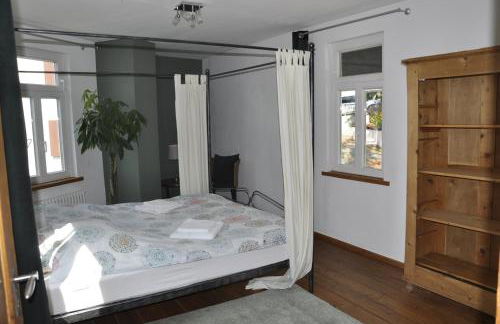 Geibelhof - Apartments in mediterraner Hofreite nahe Frankfurt am Main - Photo 7