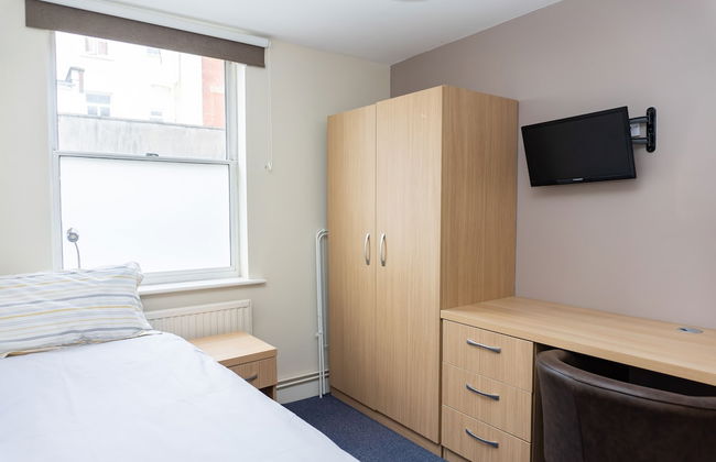 Spa Court - Photo 14