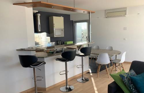 Appt 4 pers, centre-ville tout à pieds, plage 300m, aperçu mer, très calme parking privé, possibilité garage et location vélos électriques - Foto 10