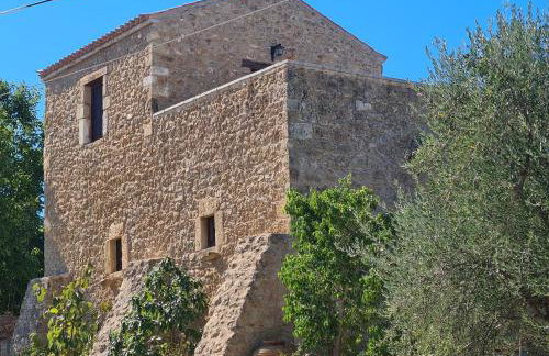 Pyrgos 1869 with Private Pool - Foto 40