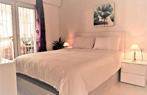 FABULOUS 2 BED 2 BATH APARTMENT ! - Foto 12