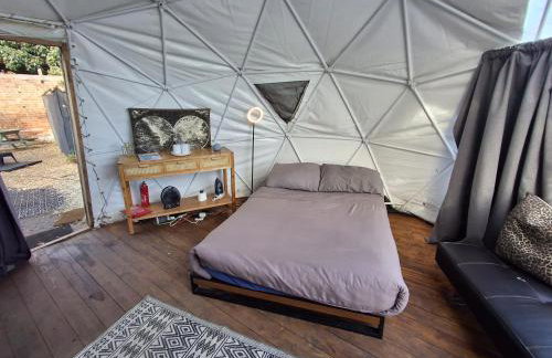 Secret Heated Dome, Hot Tub,Firepit Projector in Lincoln - Foto 2