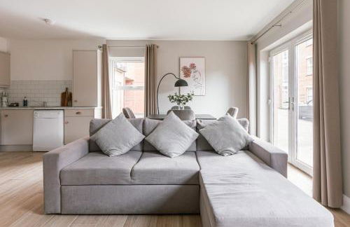 Luxurious 2 Bedroom City Centre Apartment Walking Distance to Everything Sleeps 6 - Foto 7