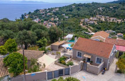 Loggos Seaview Cottage with Private Pool by Konnect - Foto 38