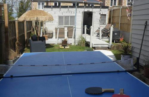 Isle 2-bed Retreat- Sleeps 4, Garden & Games Room - Foto 65