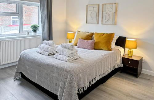 Cozy Hideaway With Hot Tub & Sauna Sleeps 7 - Foto 8