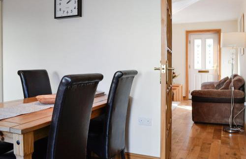 The Costins - Foto 3