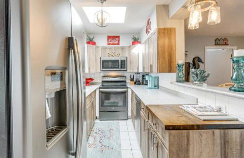 Port Charlotte Paradise with Private Outdoor Oasis! - Foto 8