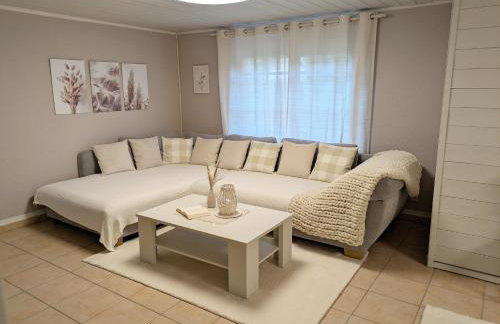 Ferienwohnung Blütenzauber in Idyllischer Lage Nähe Bodensee - Foto 2