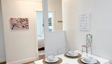 Bright, Modern & Artsy Space - Foto 2