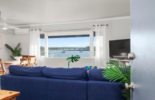 Bayfront 1-BR with Stunning View Steps to the Sand - Foto 6
