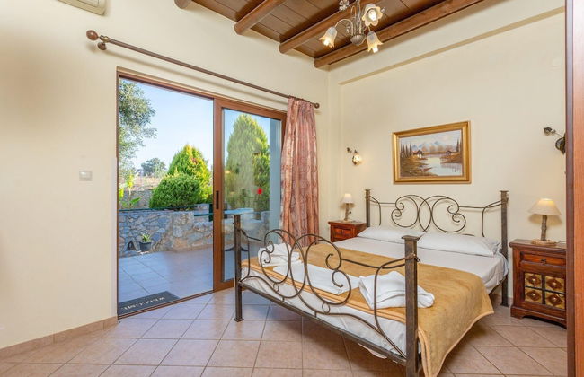 Villa Melina Private Pool Walk to Beach Sea Views A C Wifi Car Not Required - 1605 - Foto 44