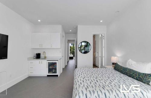 Carlotta- New Construction Luxury Waterfront Villa - Foto 66