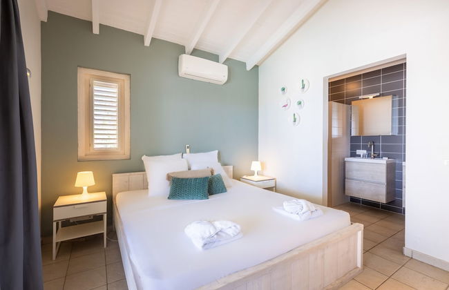 Coral Estate Holidays - Photo 18