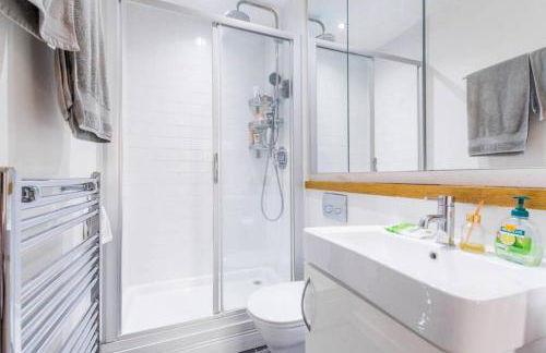 Newly Furnish 2 bedroom Flat - Foto 2