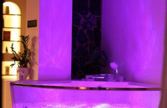 Hellenic Suites Afrodite Jacuzzi & Fireplace - Foto 5